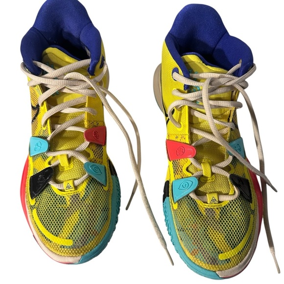 Men’s Nike Yellow and Blue Kyrie Sneakers with Bold Design - Picture 2 of 7